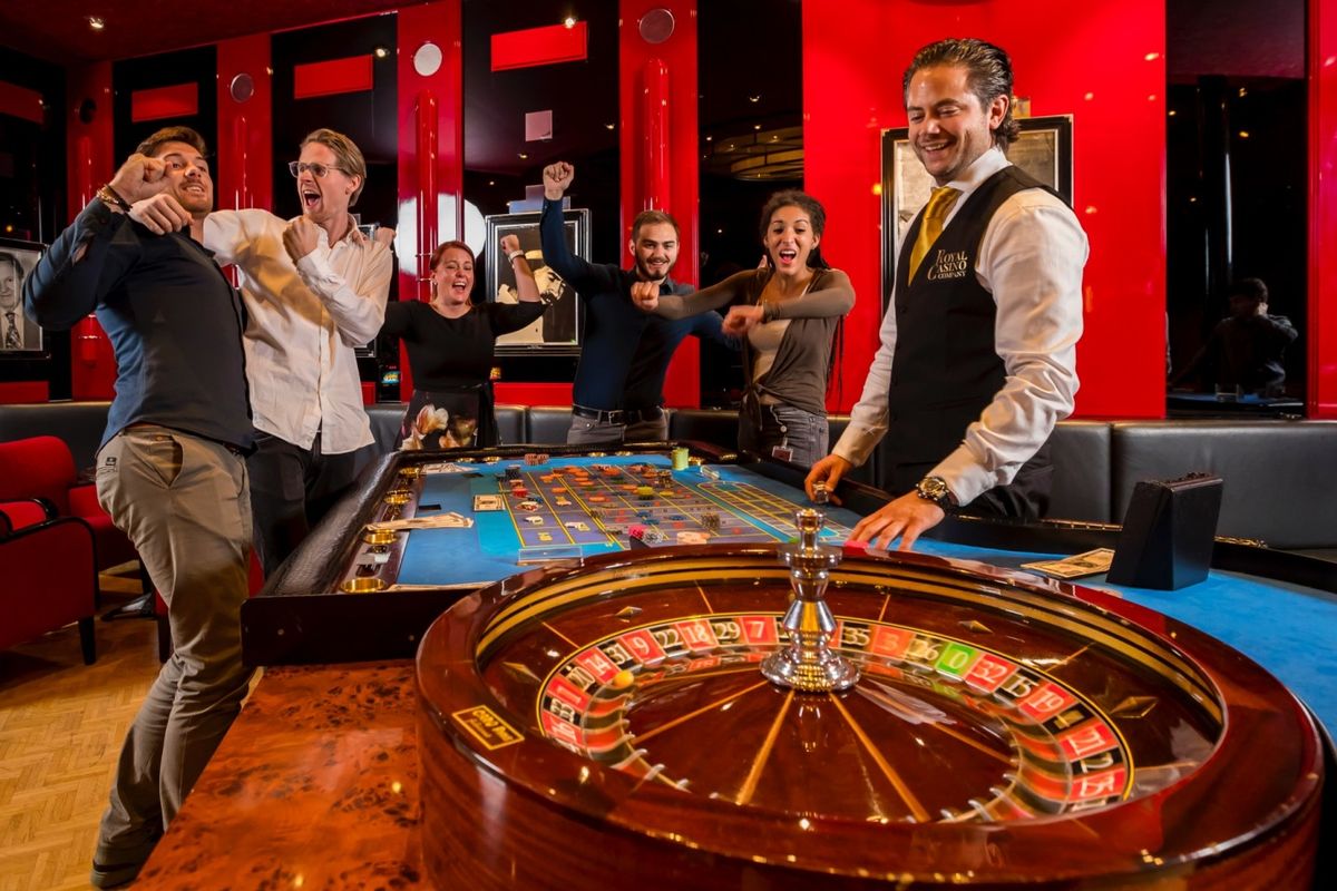 Bombay Blackjack Live Casino
